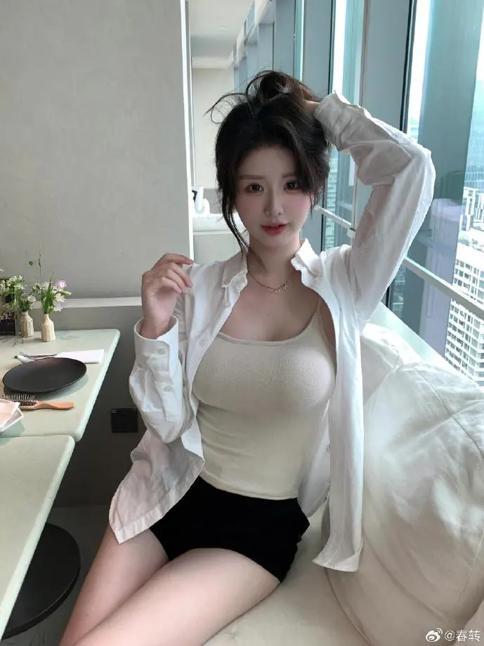 武汉地铁站内扫码通行场景